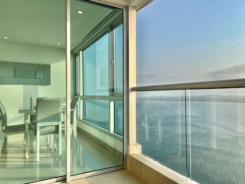 APARTMENT FOR SALE IN CARTAGENA BEHIND CLOSED DOORS IN BOCAGRANDE, SHORT RENTALS ACCEPTED, HAS ONE BEDROOM, 2 BATHROOMS, DINING ROOM AND KITCHEN, AIR CONDITIONING, SWIMMING POOL, 24-HOUR SECURITY, EXCELLENT LOCATION, BUILDING IN FRONT OF THE SEA. Fea...