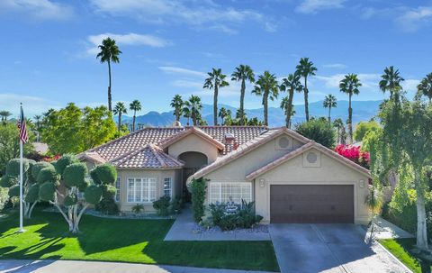 Welcome to 38661 Desert Mirage Drive, an exceptional residence in the heart of Palm Desert that blends the ease of modern living with desert charm. This meticulously maintained property offers the ultimate retreat for those seeking comfort, and conve...