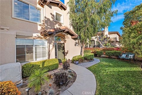 Welcome to this highly upgraded 3-bedroom, 3-bathroom condo in the desirable Melinda Heights neighborhood of Rancho Santa Margarita. This beautifully designed home features luxury vinyl plank flooring throughout and vaulted ceilings with an abundance...