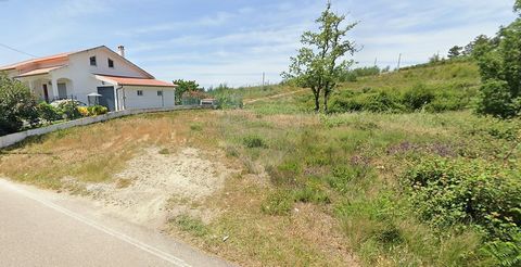 Städtisches Grundstück im Dorf Casal de S. João Städtisches Baugrundstück mit 1308,00 m2 Bruttobaufläche von 170,00 m2 Haben Sie schon einmal darüber nachgedacht, eine Zuflucht in einem Dorf mitten in der Natur zu haben? Dann sind Sie hier genau rich...