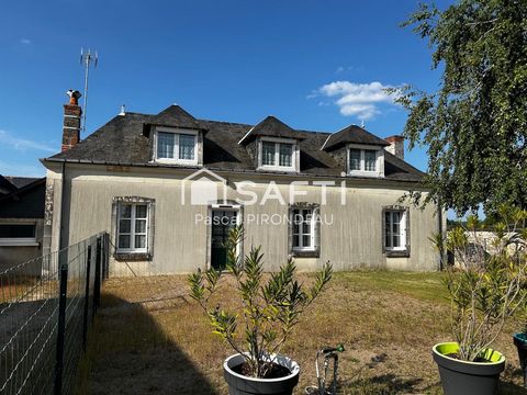 Proche de l'A85, de la gare SNCF, à quelques pas du centre-ville de Bourgueil, venez découvrir cette charmante maison qui mérite le détour. Composée d'une cuisine, salle d'eau, un séjour et d'une chambre au rez-de-chaussée et de trois chambres à réno...