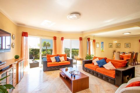 Algarve Vacation is committed to working towards providing sustainable accommodation options together with our property owners, reflecting our commitment to environmental responsibility. Villa Dominica is a wonderfully spacious holiday home located i...