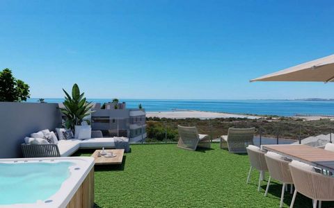 Penthouses for sale in Santa Pola, Costa BlancaModern gated residential complex consisting of 2 and 3 bedroom flats with 2 complete bathrooms. The complex is made up of 3 blocks of flats with large landscaped communal areas that include a swimming po...