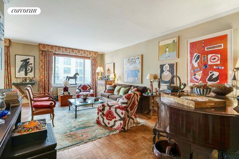 RARE Opportunity: Elegant Residence at The Knickerbocker Condominium - 308 East 72nd Street Discover the epitome of luxury living in this sought-after boutique condominium on the Upper East Side. This residence is ready for a new transformation, feat...