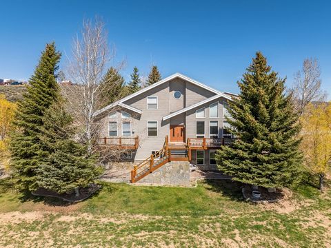 Welcome to your dream home nestled within the city limits of Evanston, Wyoming, boasting a serene and spacious 4-acre lot. This stunning property offers the perfect blend of privacy and convenience, with easy access to urban amenities while still enj...