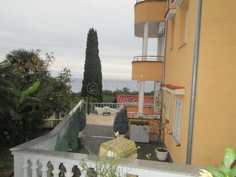 Location: Primorsko-goranska županija, Opatija - Okolica, Oprić. ID CODE: 2506 Lidija Jenko Agent s licencom Mob: +385 (0) 91 256 4188 Tel: +385 (0) 51 498 068 E-mail: lidija@exclusive-nekretnine.hr www.exclusive-nekretnine.hr