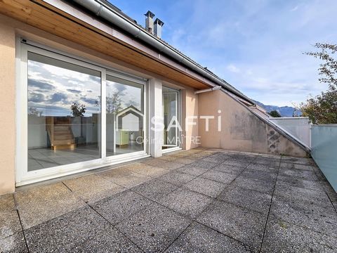 T3 duplex - dernier étage + cave + GARAGE