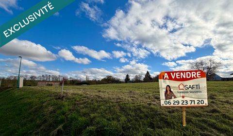 Terrain de 800 m2 constructible, viabilisé en EDF