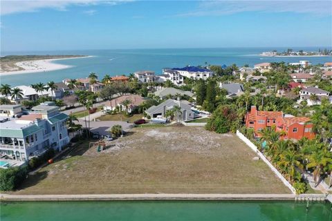 Immerse yourself in the ultimate waterfront living experience with this extraordinary deep-water lot for sale on Grand Canal in Tierra Verde. This rare gem presents an unparalleled opportunity to construct your dream home on a meticulously positioned...