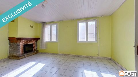 Located in the charming town of Saint-Paul-de-Fenouillet (66220), this spacious apartment offers a pleasant and sunny living environment. Benefiting from an ideal location, residents will be able to easily access local shops, schools and essential se...