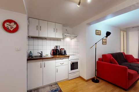 Im Apartment Celinovacances im Zentrum von Colmar können Sie Colmar zu Fuß entdecken und die Attraktionen der Weinstraße sowie des umliegenden Dorfes genießen. Bestehend aus einem Schlafzimmer mit Doppelbett und einem Schlafsofa im Wohnzimmer können ...