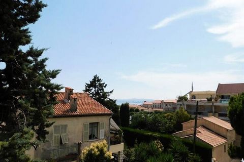 Luxury apartment, ideally located in Paris. in a quiet area on the outskirts of Nice and nearby. 1 kilometer from the port of St Laurent du Var and the beach... Luxury apartment, ideally located in Paris. in a quiet area on the outskirts of Nice and ...