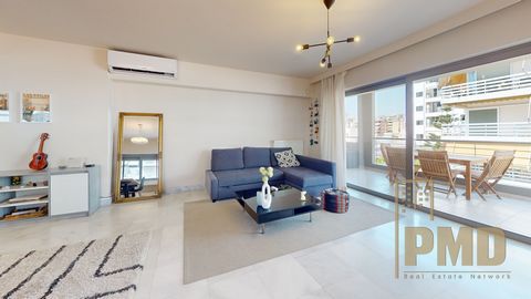 Palaio Faliro (Flisvos), appartement op de 4e verdieping, 103,69 m², 2 slaapkamers, open woonkamer met eethoek, keuken met ontbijtbar, 1 badkamer, toilet, berging en 1 ondergrondse parkeerplaats. Dicht bij tramhalte, centrale markt en strand. Feature...