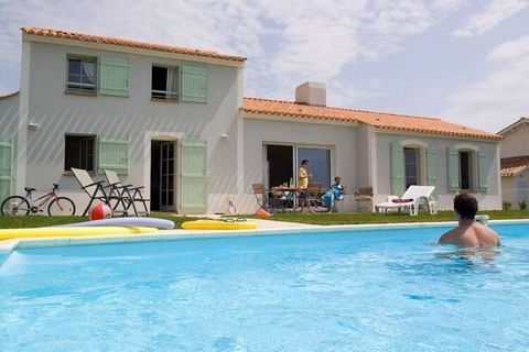 Villa Rubis is the apogee of Fontenelles park, luxury and comfort! Perfect for a quiet, restful holiday.