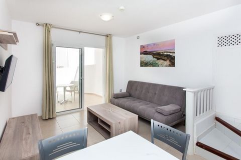 There are few accommodations that can enjoy such a special situation. TAO Caleta Playa is located on the beachfront with views of the sea and just 200 meters from the center of Corralejo. The atmosphere of this small group of apartments is pleasant a...