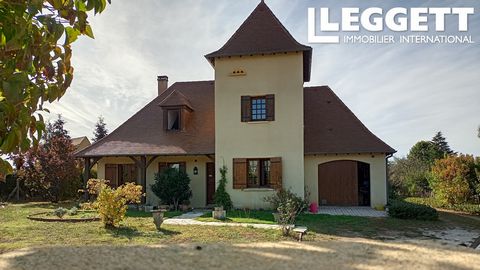 A24795DND24 - This lovely Perigordian style house, built c. 1987, offers well-proportioned rooms and a south-facing garden. Located in a popular village with restaurants and shops close to the Dordogne river, it is in a quiet neighbourhood but within...