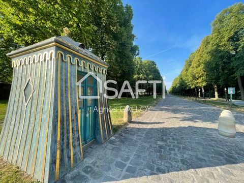 Emplacement de choix, jouxtant le Parc du Château de Versailles