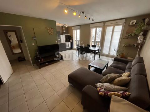 Ref 67701GP: Welcome to the town of Villy-le-Pelloux close to motorways and 20 minutes from Geneva and Annecy. Come and discover this magnificent type 3 Duplex apartment of 66m² with a view of Mandallaz and its sunset. Take advantage of its large liv...