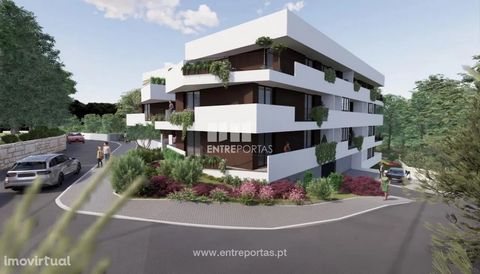 New apartment with 2 bedrooms of modern lines with very generous areas. It has all the necessary comfort, hood covering, double glazing, thermal, furnished and equipped kitchen, luxury finishes, pre-installation of air conditioning, built-in wardrobe...