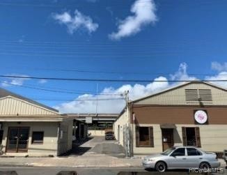 Located near Honolulu Internation Airport and the future rail station, this approximately 20,140 square foot lot has many possibilities. Warehouse, storage building, commercial space, and more!