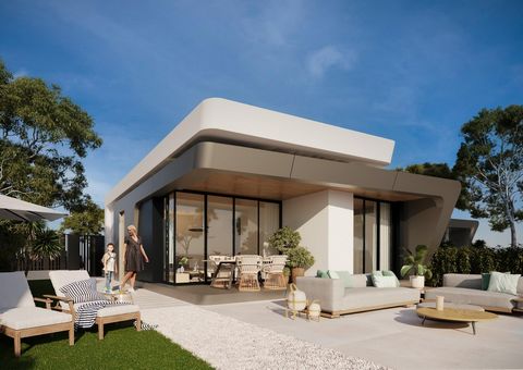 2 & 3 bedroom detached villas in a golf course near the beach of San Juan & Alicante city . Detached 2 and 3 bedroom villas on a golf course near the beach of San Juan and Alicante, 20 minutes from Alicante airport. They are villas with 2, 3 and 4 be...