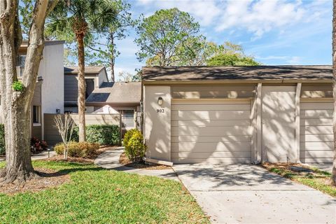 Experience the epitome of resort-style living in the highly coveted Lake of the Woods community. With an abundance of amenities and the HOA handling all exterior maintenance, you can relax and savor the beauty of your Florida home. Pride of ownership...