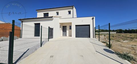 We save you all the hassle of new construction by offering you this magnificent R+1 villa of 121 m2 on a plot of 400 m2 with swimming pool of 3.95 by 6.40 4 large bedrooms including a master suite, 1 bathroom, 1 bathroom, 2 toilets, 1 garage of 21 m2...