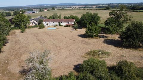 Summary DETACHED STONE HOUSE WITH 2. 5 ACRES OF LAND NO OVERLOOKING VIEWS. NO CLOSE NEIGHBOURS SOUTH FACING. PEACEFUL SETTING. PANORAMIC VIEWS OVER THE COUNTRYSIDE. 3 VERY LARGE DOUBLE BEDROOMS ( possible 4) LIVING ROOM 602 ft2 65 SQM Location 3 mn f...