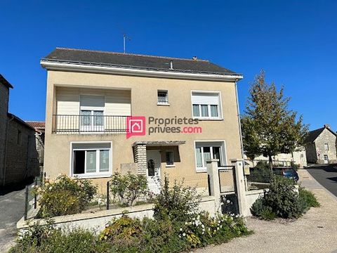37500 CHINON - 10MN from CHINON - House in the village - 4 bedrooms - garage - courtyard in front - Price : 137 290 euros HAI In the village of Marcay - House from the 60's to refresh comprising: an entrance, a kitchen, a living room and toilet. Upst...