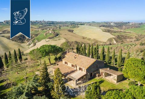 Nestled in the picturesque Val d'Orcia, in Tuscany, this two-storey 538-sqm farm, boasting breathtaking views of Pienza, is for sale. Spread across 5 hectares of land, including gardens, olive groves, vineyards, arable land, and a forest, the pr...