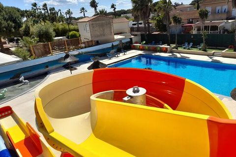 Les Jardins d'Agathe is a beautiful, small campsite with a swimming area of 650 square meters with a 35-meter slide and a large swimming pool of 152 square meters. A (snack) bar, children's playground, boules court and small fitness park round off th...