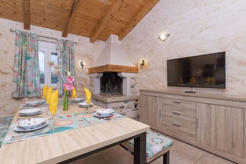 Villa for 8-9 people in the middle of nature on a 3000 square meter plot, with numerous children's play equipment that make your vacation for you and your children an unforgettable experience. In the rustic fireplace room you can take a traditional l...