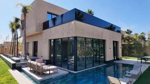 Located in Marrakech. Magnificent villas in a closed residence of 20 Villas, only 20 minutes from the city of Marrakech. All villas are equipped with the best comfort amenities, summer and winter. The villas are built on 360 M² and include 4 Suites, ...