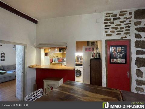 Mandate N°FRP159118 : House approximately 95 m2 including 5 room(s) - 2 bed-rooms - Terrace : 12 m2, Sight : Village. Built in 1920 - Equipement annex : Terrace, parking, double vitrage, Fireplace, Cellar - chauffage : bois - Class Energy D : 180 kWh...