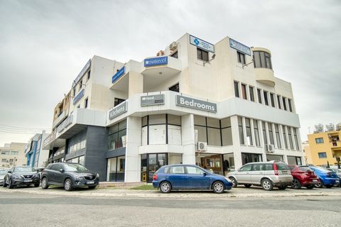Office for sale in Geroskipou Paphos At 200 meters from the main highway system, which connects all the cities, airports and ports. Elite events • 1 minute from the supermarket Plaza • 3 minutes from the hospital • 1 min. From the Sports Stadium • 3 ...