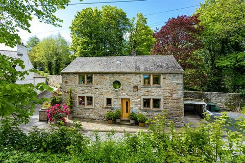 Appearances can be deceptive. The perfect combination of the traditional good looks of a detached stone and slate barn conversion married with a contemporary, high quality and bespoke interior. There is also the advantage of planning permission to bu...