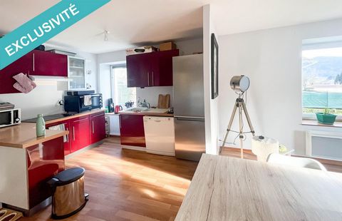 Charlotte LAURENT exclusively presents this bright 77m2 T4 duplex rented apartment in a small condominium currently being created. Access to the apartment via its private and fenced garden. Sought after and quiet environment in St-Amé. The apartment ...