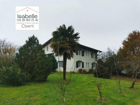 Isabelle BOULET-MAGNE offers in the Gers, 130 km from Toulouse, 86 km from Mont-de-Marsan, 62 km from Pau, 100 km from the Pyrenees and 164 km from the Oceans, a family house. Located in Marciac, 15 minutes from the center, this house is ideal for a ...