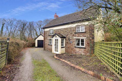 The pleasing elevations of stone and render under a tile roof of this home blend well with the rural surroundings and it is easy to see why this home has been a popular holiday destination. Approached down a county lane this delightful property enjoy...