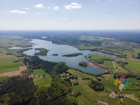 Een aantrekkelijk stuk grond met een eigen meer dan 1,5 km lange kustlijn van het meer van Białe, in de buurt van het kleine Mazurische dorp Rutkowo (district Głogno) in de gemeente Piecki, minder dan 15 km ten zuiden van Mrągowo. Het gebied is uitzo...