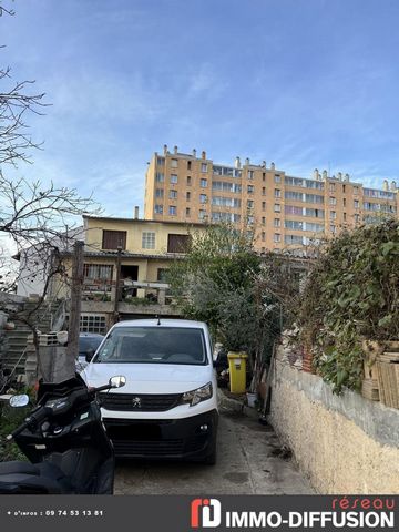 Fiche N°Id-LGB159357: Marseille, Sekteur La Rose, Haus mit einer Scheune von ca. 80 m2 bestehend aus 4 Zimmer(n) davon 1 Schlafzimmer + Garten von 655 m2 - Aussicht: Garten - Traditioneller Bau aus dem Jahr 1940 - Zusätzliche Ausstattung: Garten - Te...