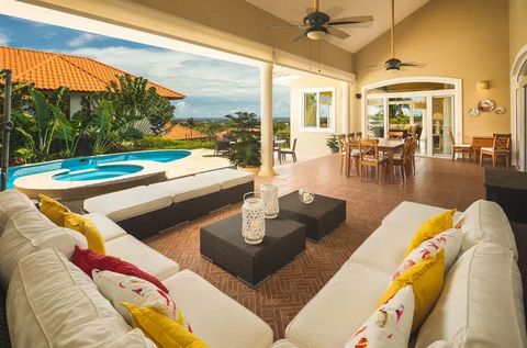 The luxurious dream villa in RESIDENCIAL HISPANIOLA in the best location of Sosúa combines exquisite design with generous space. This new development offers a secluded villa community with stunning sea views and is within walking distance of Sosúa to...