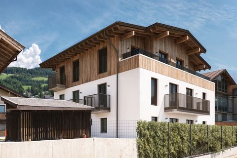 El apartament en Kirchberg in Tirol posseeix 2 dormitori(s) i capacitat per a 6 persones. Allotjament de 45 m², amb vistes a la muntanya i a la pista d'esquí. Es troba a 24 m del supermercat 