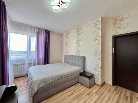 Арт. 88279300 В продаже 2-комн. квартира площадью 53,8 кв.м. с хорошим ремонтом в ЖК «Чистые пруды»! Устали от городской суеты и вам хочется жить поближе к природе? Тогда эта квартира для Вас! · В продаже 2-комнатная квартира по ул.Крымской. 1 с хоро...