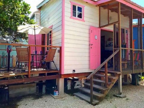 We are happy to offer this rare and affordable opportunity for someone looking for a property on the beautiful island of Caye Caulker.  Fully turnkey and ready for its new owner! The adorable cottage includes a queen size, as well as a single bed and...