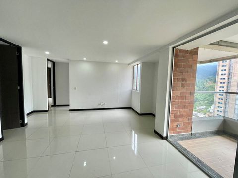 Apartamento en la loma de San José, piso alto, bonita vista, area 88 m2, 2 habitaciones, 2 baños, espacio de estudio, parqueadero, cuarto util. Administración: $350.000 Predial: $1.350.000 Features: - Balcony - Furnished - Security - Parking