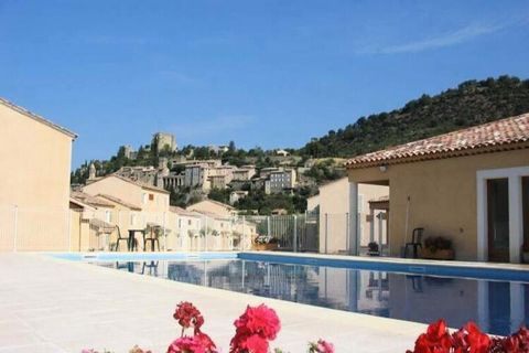 Located in the heart of Drôme Provençale, Résidence les Sources has a breathtaking view of Mont Ventoux, visible from the balconies of the accommodation or from the outdoor swimming pool. The village of Montbrun-Les-Bains is a typically Provençal vil...