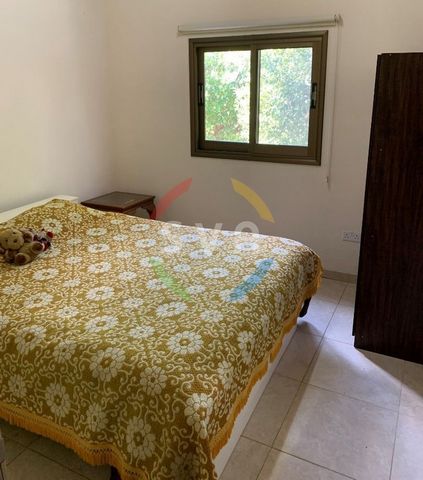 Bungalow For sale in Melini. The Bungalow is 149 sq.m. and it is located on a plot of 6.775 sq.m.. It consists of: 2 bedrooms, 1 bathrooms, 1 kitchens, 1 living rooms and it also has 1 parkings (1 Open). Its heating is Autonomous with Electricity, Ai...