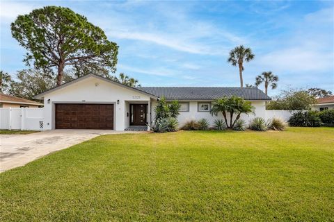 Being sold for lot value or renovation, this single story ranch home flooded during Hurricane Idalia and Helene. Prime for lifting or razing and rebuilding, it also features a gorgeous pavered pool area, dock and 7000 lb lift that held a 23' deck boa...