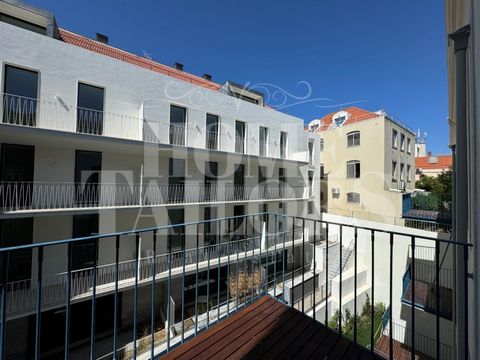 GRAND LOFT AVENUE Apartments with private gardens and penthouses with magnificent views of the city, inserted in a building with 5 floors with lift, in the heart of Lisbon. To create a sophisticated and welcoming atmosphere, everything has been thoug...